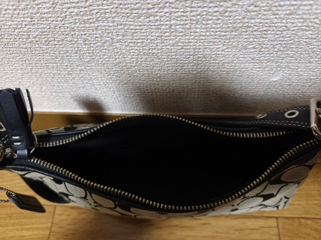 COACH ショルダーバッグ ブラック/ベージュest1941