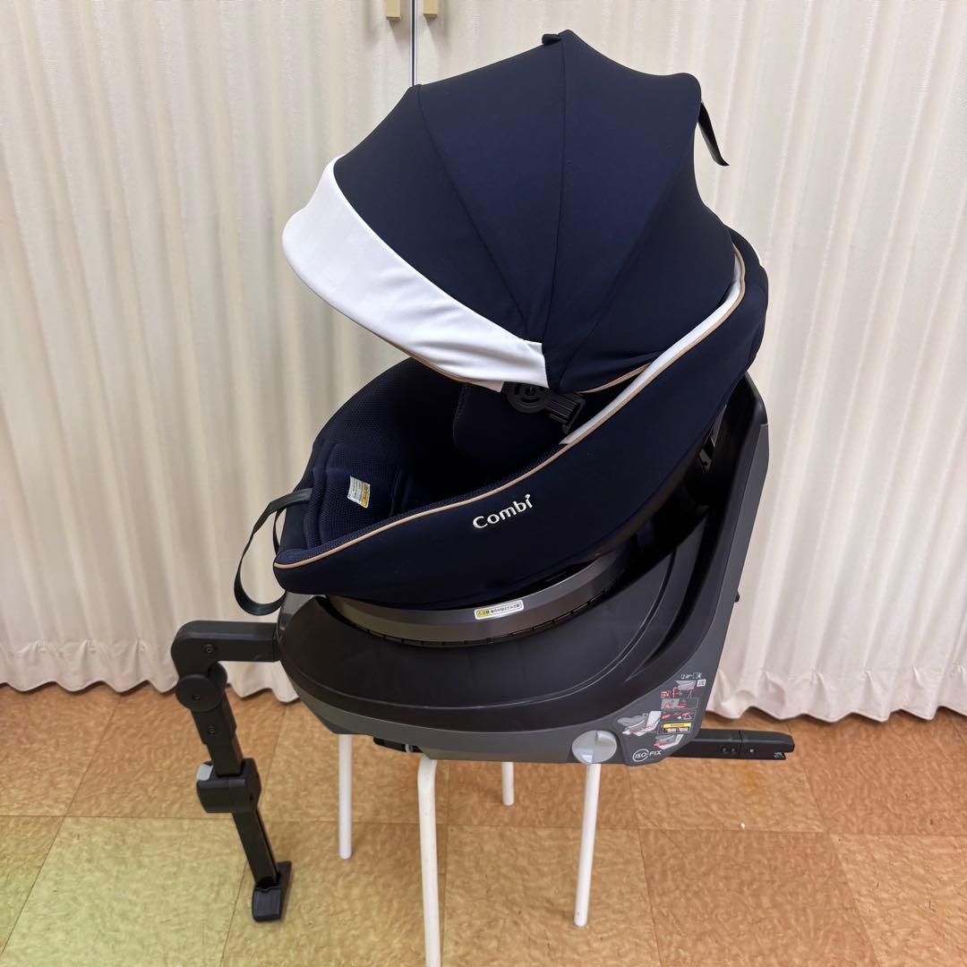 クリーニング済　☆美品☆　コンビ　クルムーヴ　ISOFIX　エッグショック　紺