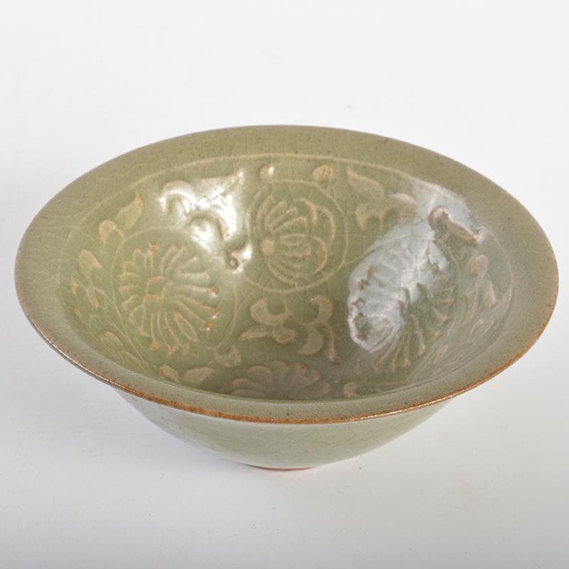 中国　龍泉窯青磁　刻花卉文盃　C　R6947E