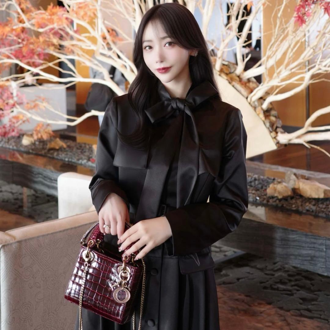 Bow-tie satin dress riu サテン　ドレス