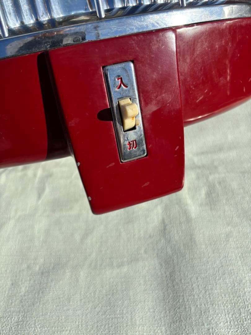 ナショナルの可愛いレトロな三角パネル電気ストーブ　作動品　NATIONAL 希少