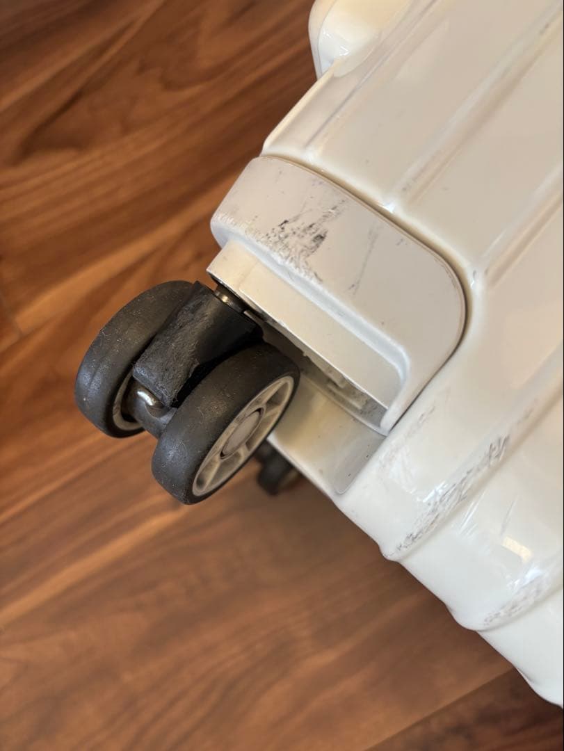 RIMOWA リモワ ×ユナイテッドアローズ別注　キャリーケース　32L　4輪