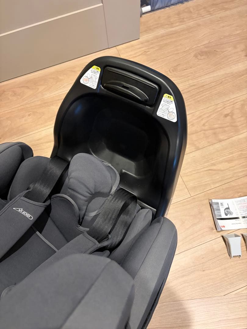 Aprica チャイルドシート フラディアプラスライトベッド型回転式