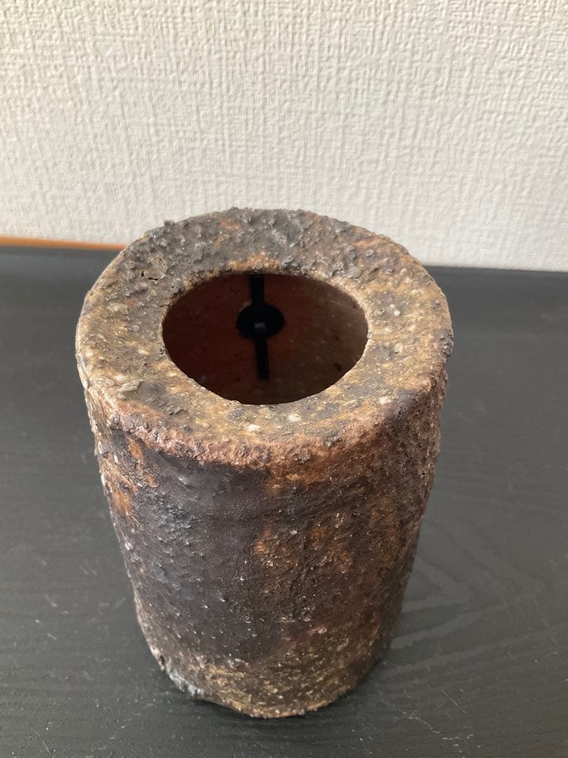 伊賀焼　岸野寛　寛白窯　伊賀焼〆掛花入　花入　花瓶