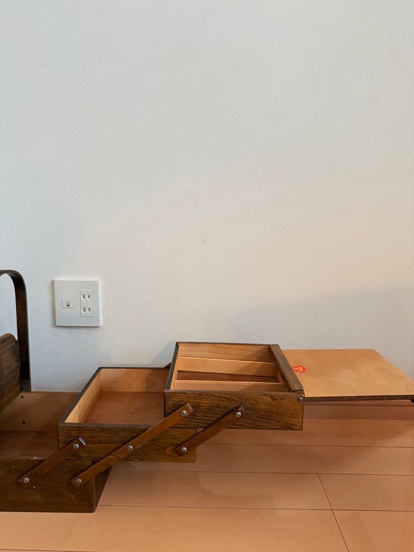 収納箱　大容量裁縫箱　フランスアンティーク　ノルウェー　木製　ヴィンテージ