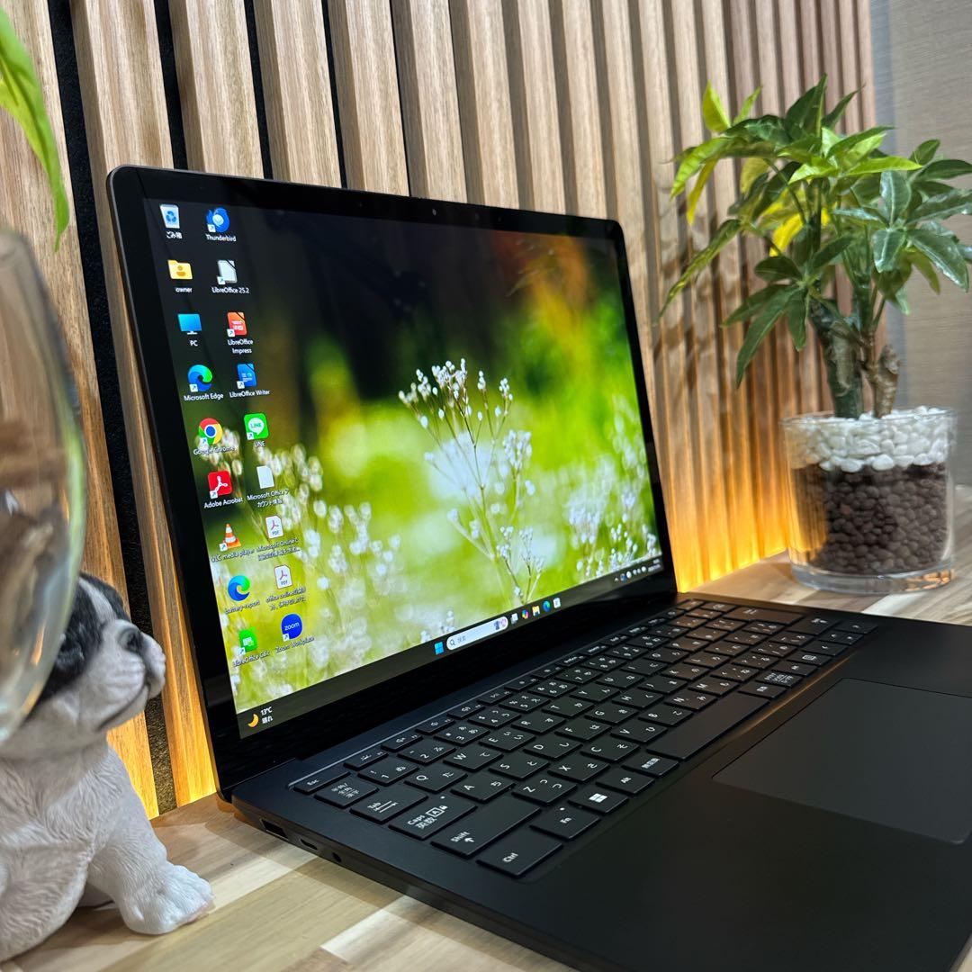 大人気‼️Surface Laptop 4☘ブラック☘最高峰i7☘ノートパソコン