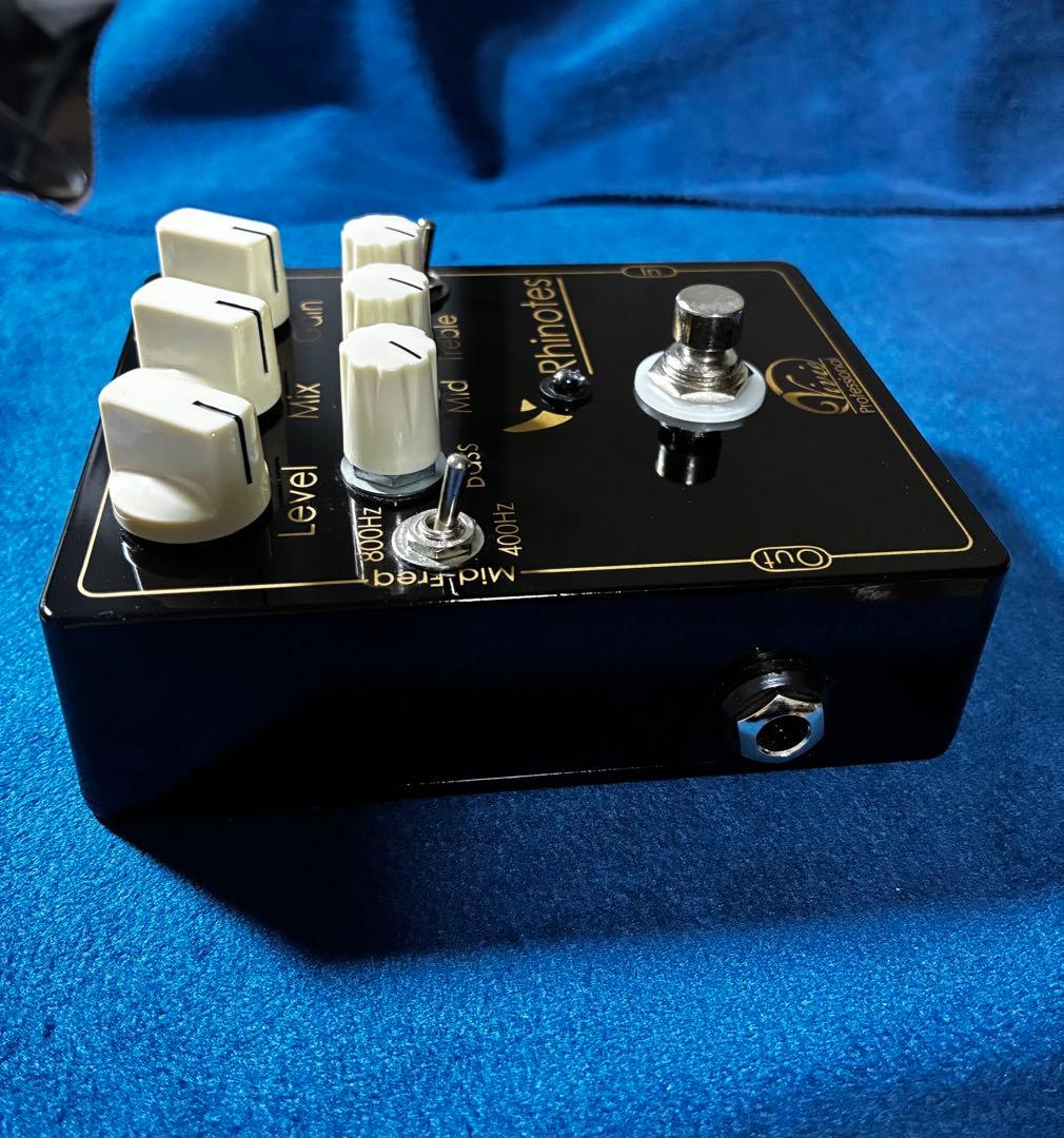 Vivie Rhinotes ビビー ライノーツ