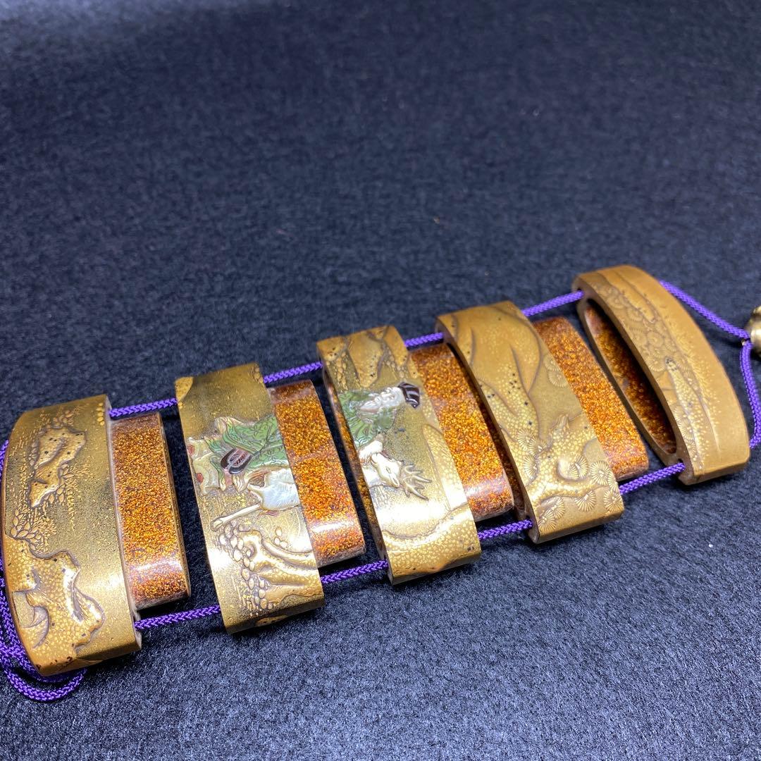 専用　芝山　鹿寿老　蒔絵印籠根付　50g 東Y7-0213☆2Fチヒエ