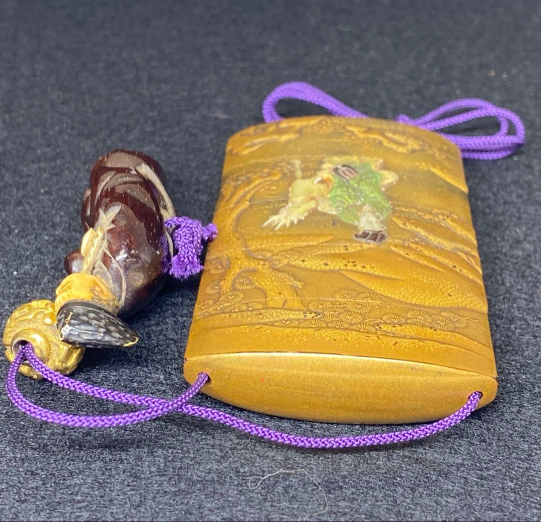 専用　芝山　鹿寿老　蒔絵印籠根付　50g 東Y7-0213☆2Fチヒエ