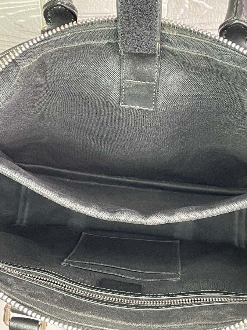 Gucci GGスプリームキャンバス　ビジネスバッグ　ブリーフケース　グッチ