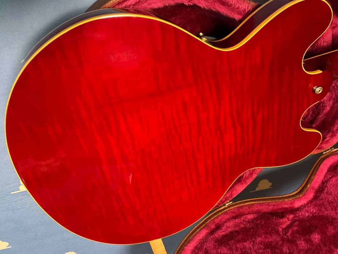 ⭐️Gibson ES-335 DOT チェリーレッド