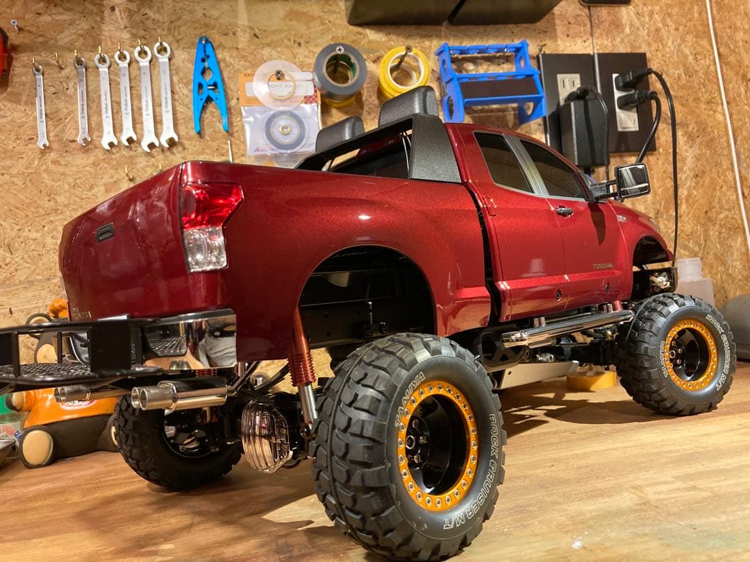 タミヤタンドラカスタム　実車北米トヨタカラー3Q3ウレタン塗装INJORAアルミ