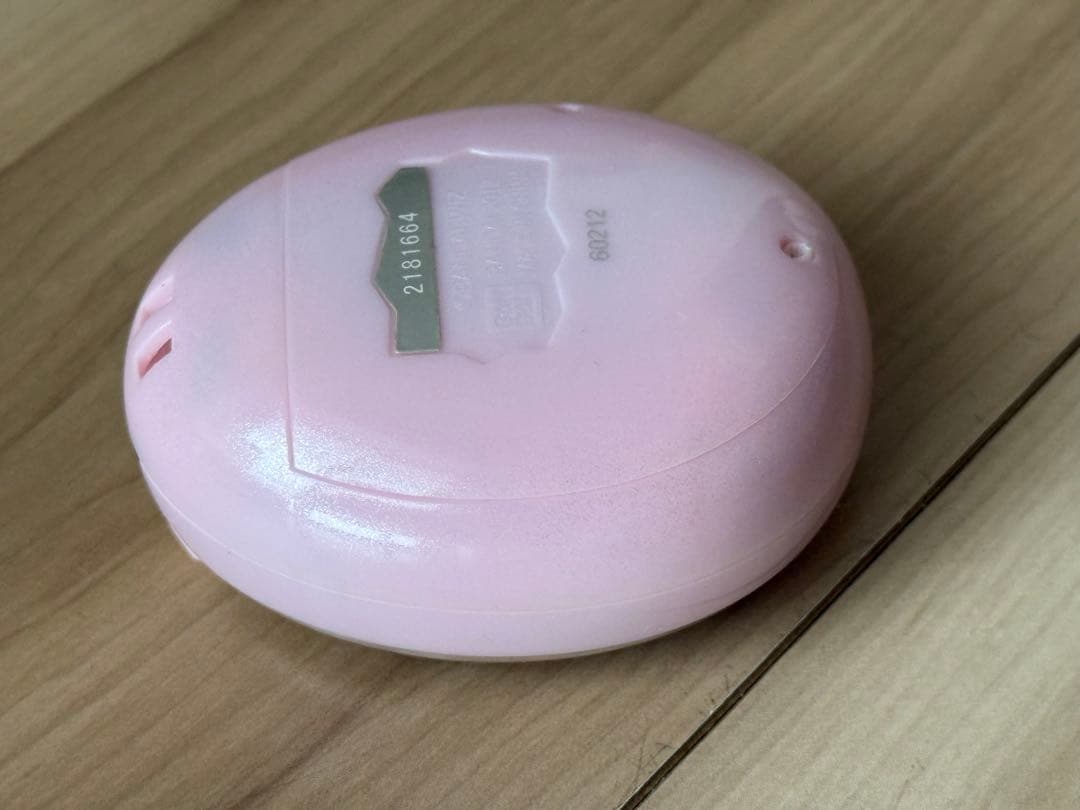 美品　たまごっち　ピース　ピンク