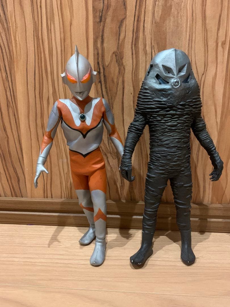 エクスプラス にせウルトラマン&ザラブ星人 ナイトカラーVer.セット