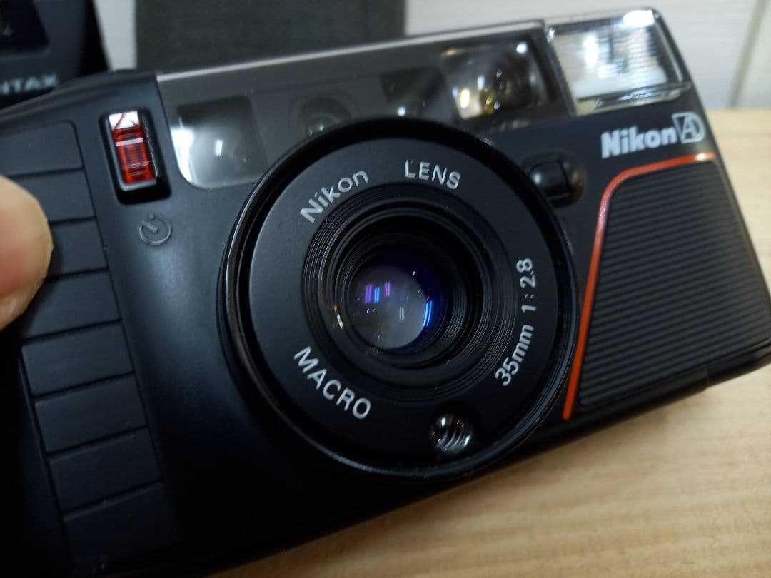 ニコン　AD3　フィルムカメラ　Nikon　おまけつき！