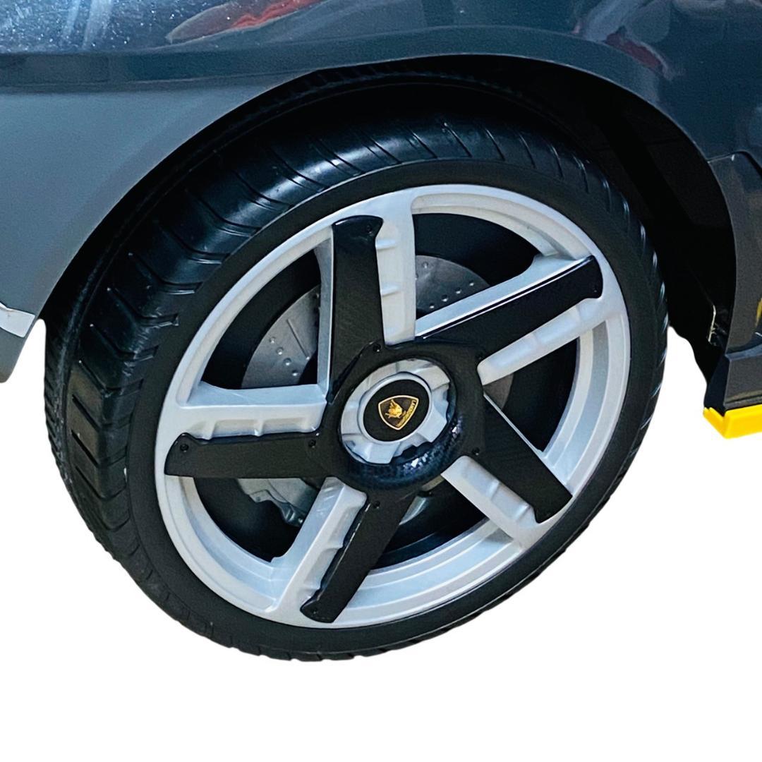 ランボルギーニ チェンテナリオ 子供用 電動乗用カー ラジコンカー