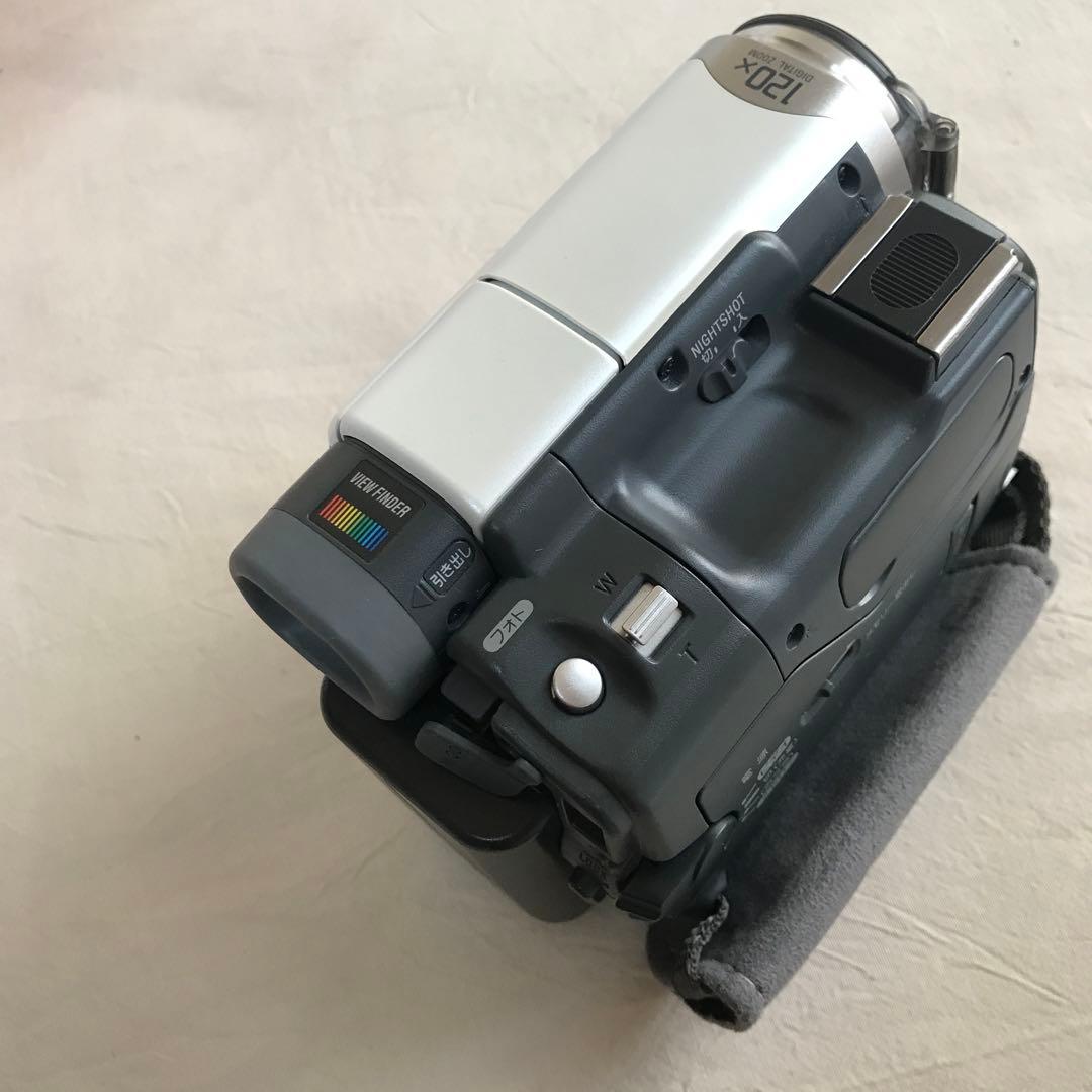 ビデオカメラ sony dcr-trv22