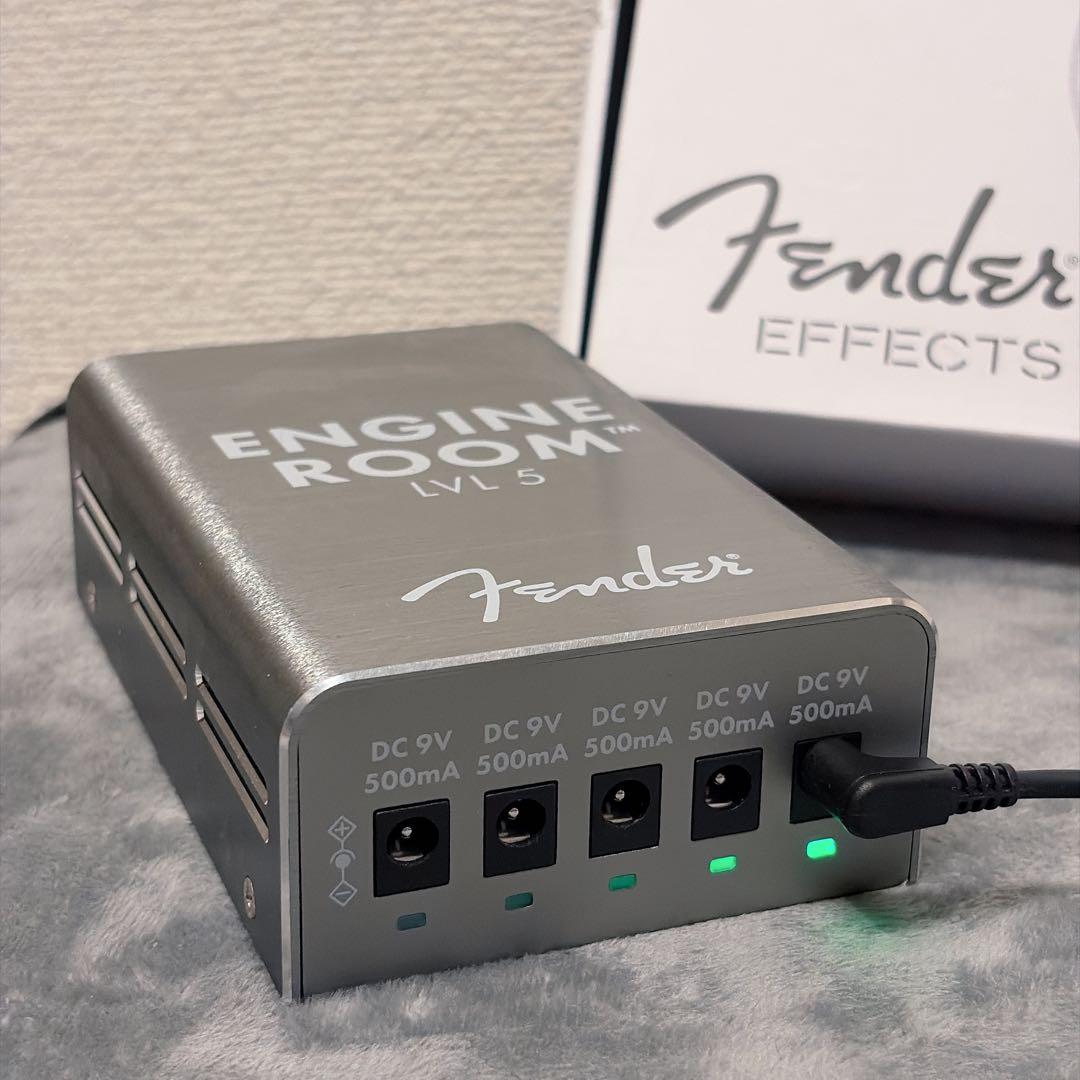 Fender® ENGINE ROOM LVL5 Pawer supply.