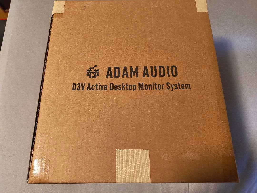 ADAM AUDIO D3V モニタースピーカー