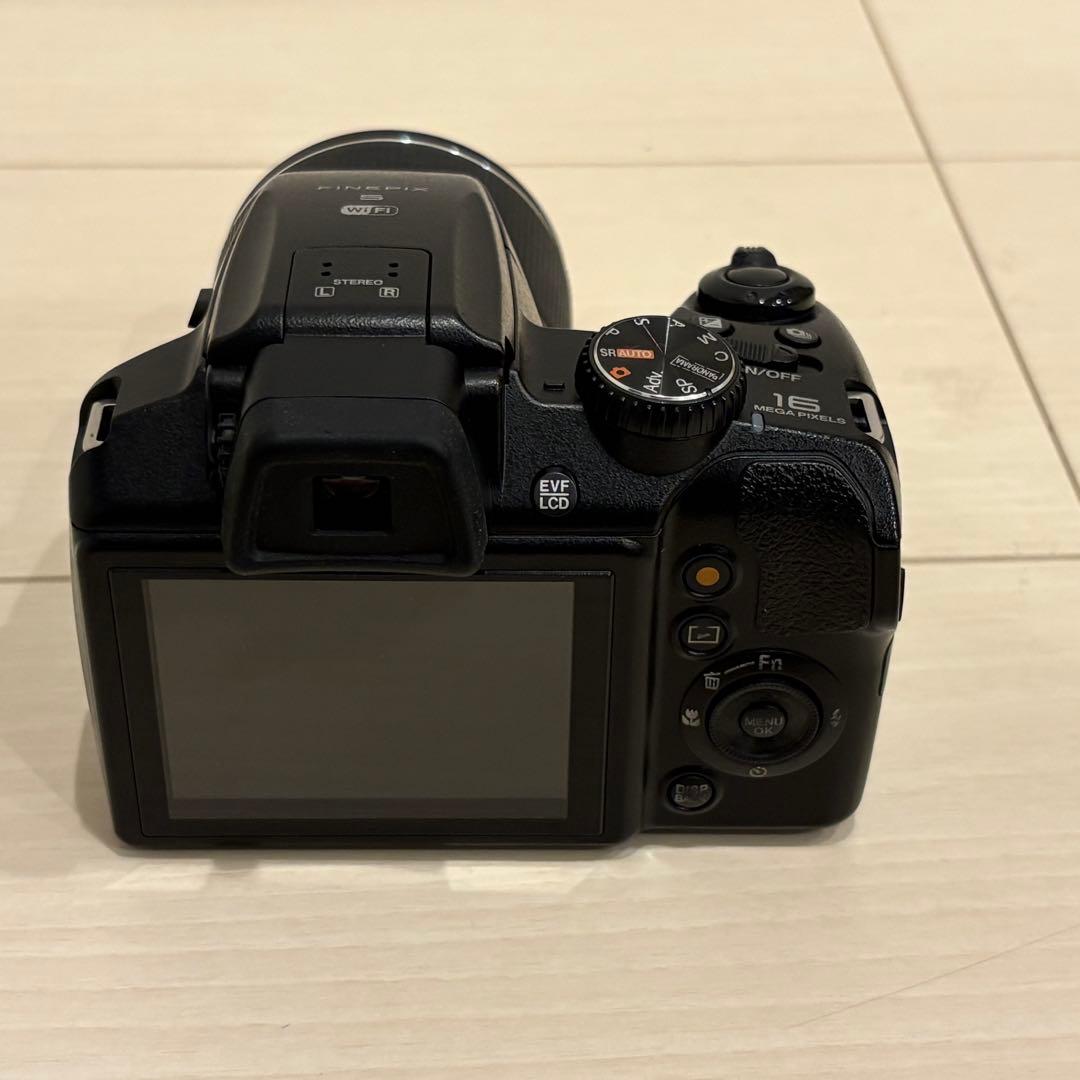 FUJIFILM FinePix S9900W コンパクトデジタルカメラ