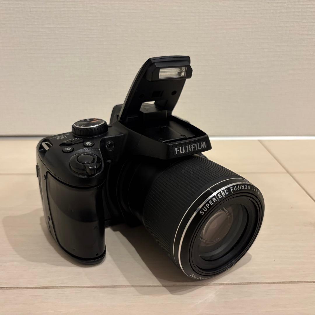 FUJIFILM FinePix S9900W コンパクトデジタルカメラ