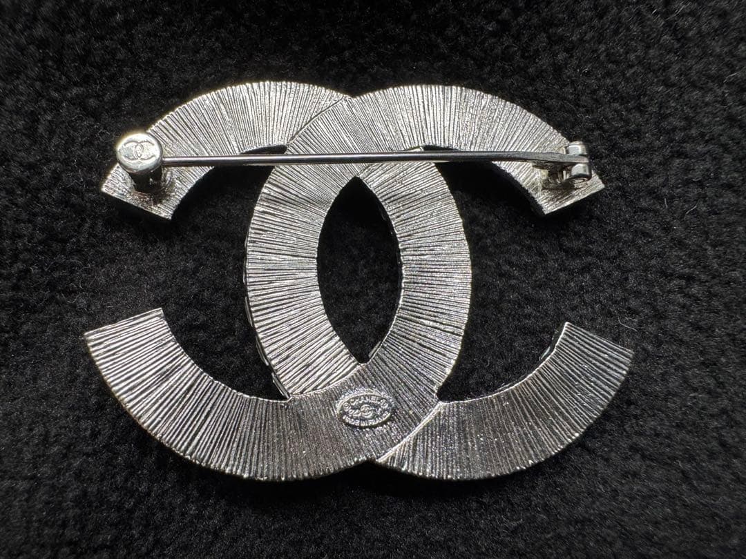 CHANEL ココマーク ブローチ ラインストーン バゲットストーン シルバー