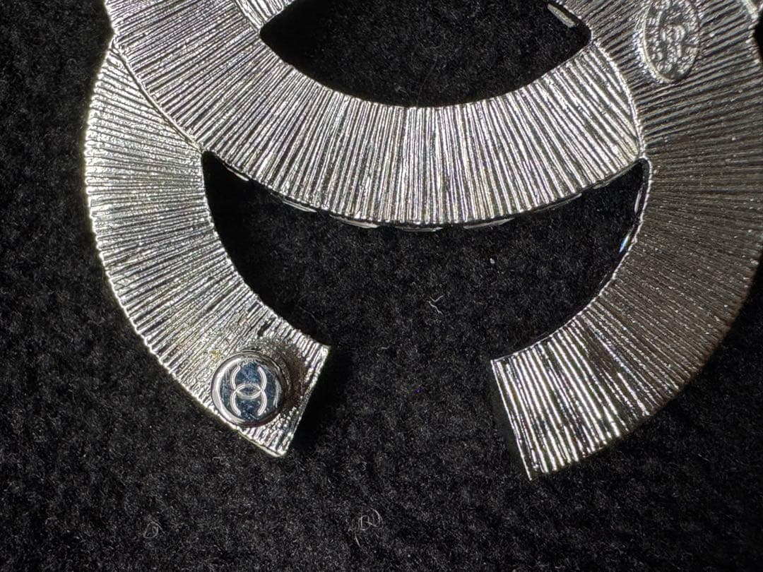 CHANEL ココマーク ブローチ ラインストーン バゲットストーン シルバー