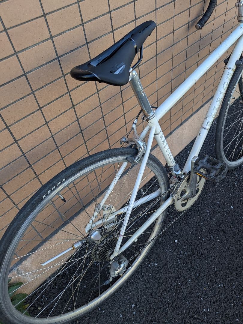 【近隣配送無料！】RALEIGH ロードバイク クロモリ？ クロスバイク 105