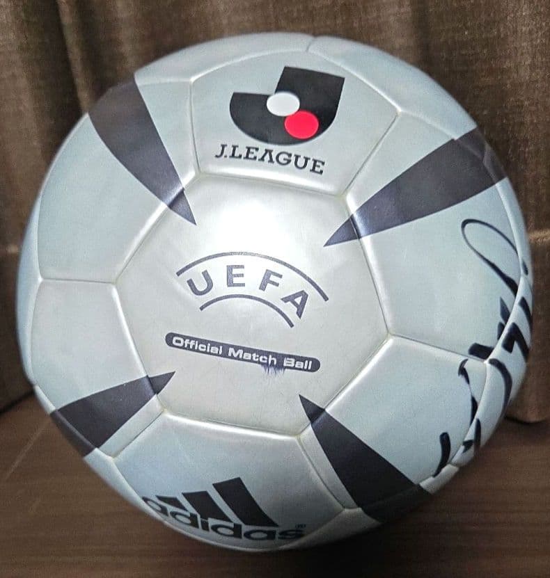 adidas Roteiro 公式検定球　サッカー 名波智広　直筆サイン入り