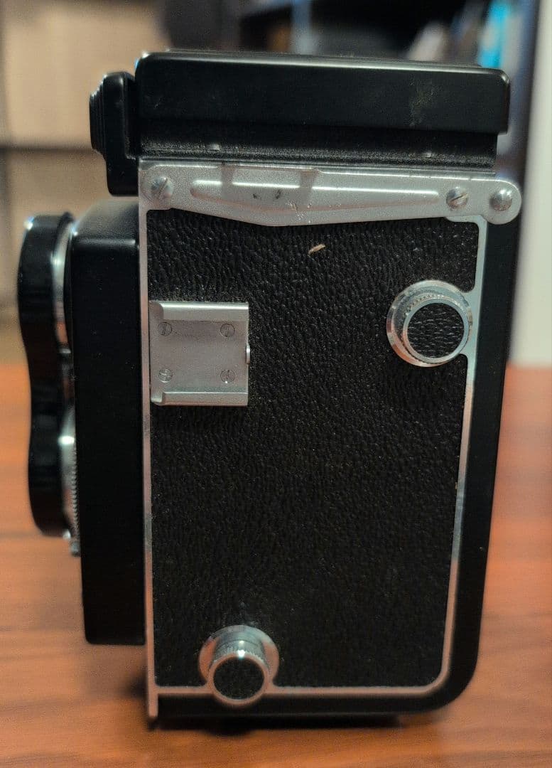 二眼レフカメラ　Yashica-A　ケース付き