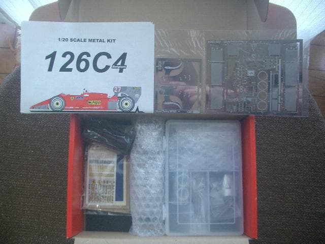 1/20 モデルファクトリーヒロ フェラーリ 126C4 ベルギーGP マルボロ