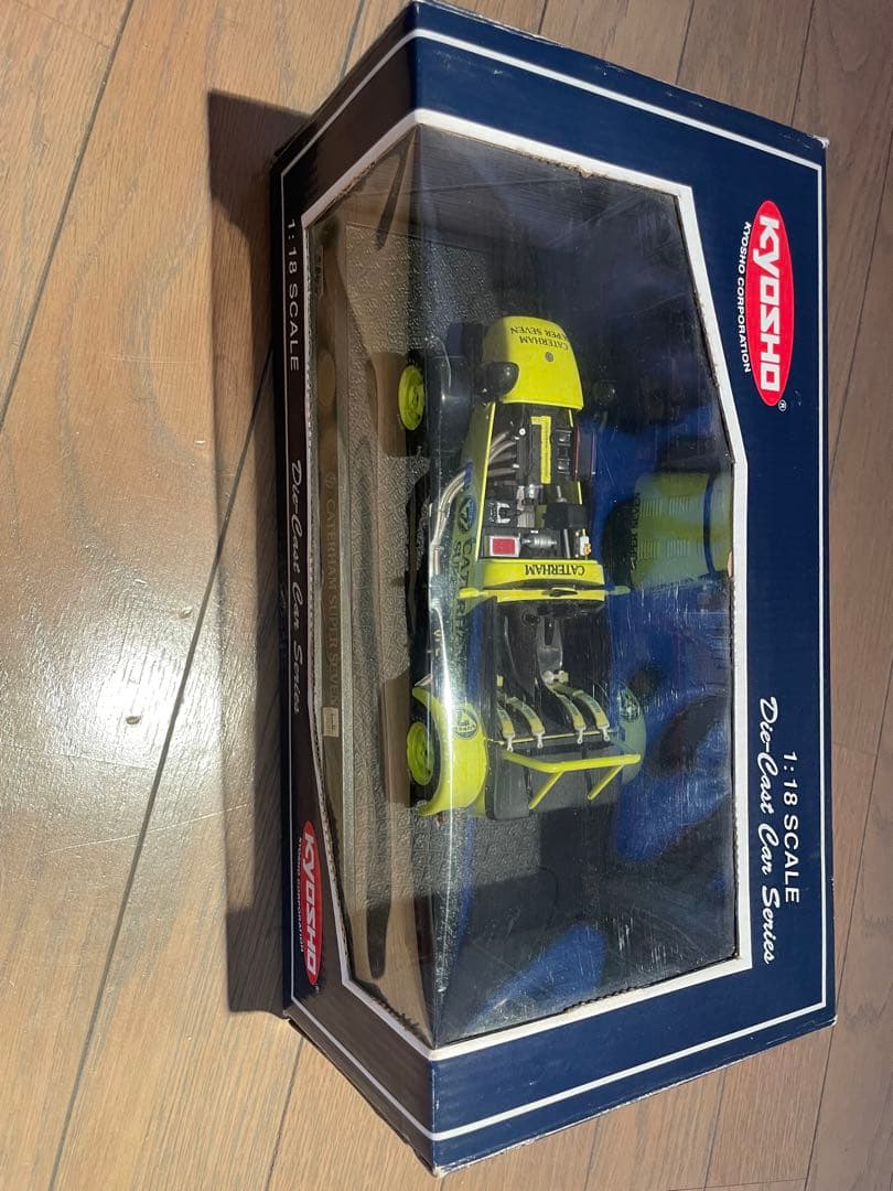 KYOSHO CATERHAM SUPER 7 1:18 ダイキャスト