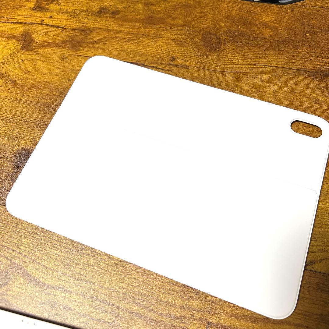 iPad Magic Keyboard Folio 2回しただけです美品