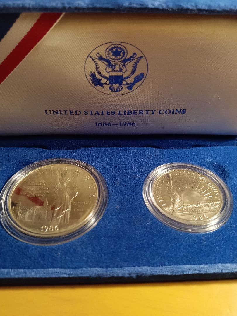 1986年 アメリカ 自由の女神 記念セット (銀0.900入り)
