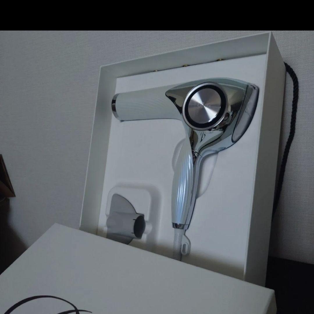 【早い者の勝ち❢】ReFa RE-AJ02A WHITE　ヘアドライヤー 未使用