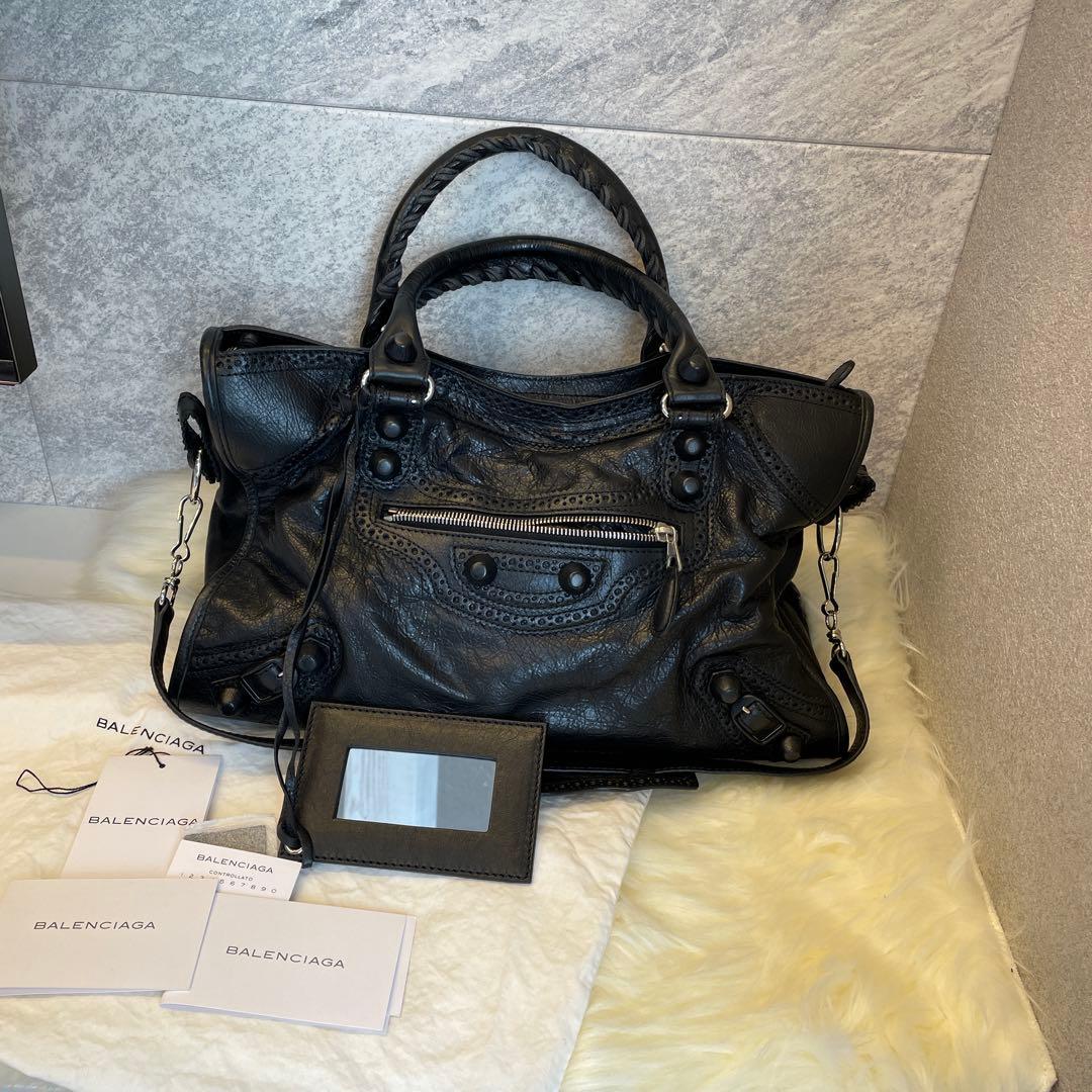 バレンシアガ ジャイアントシティ（ブラック）