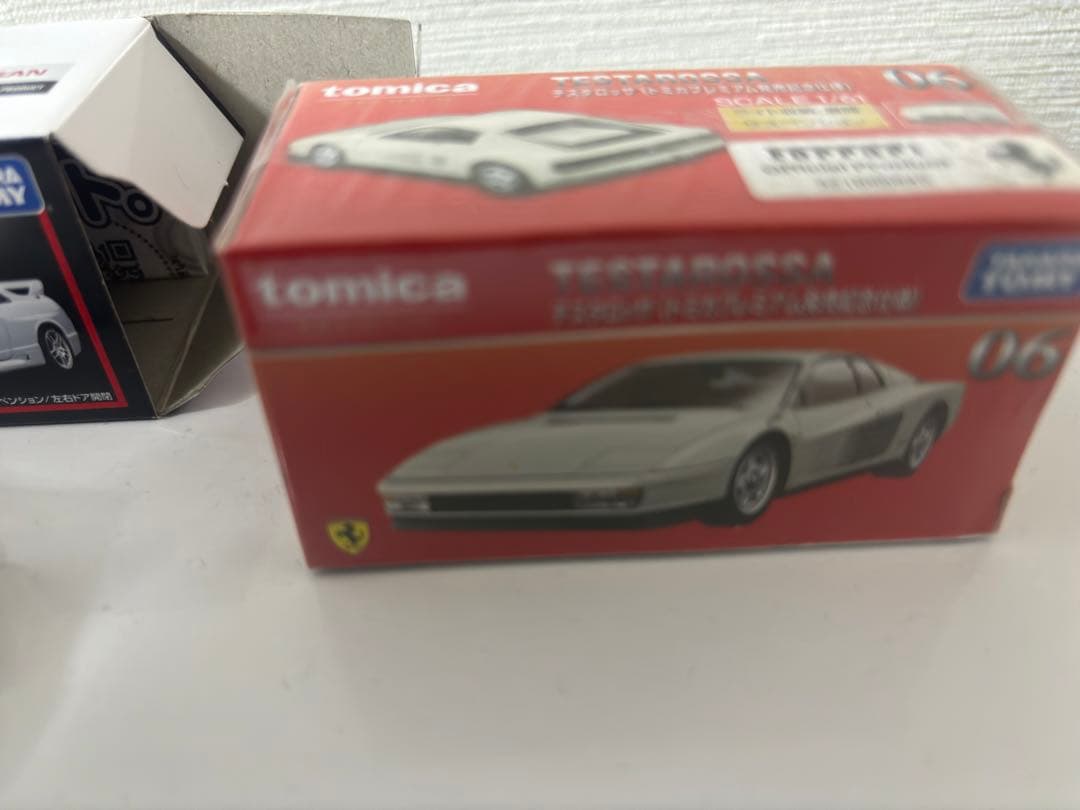 【しんちゃん出品】　トミカ3台