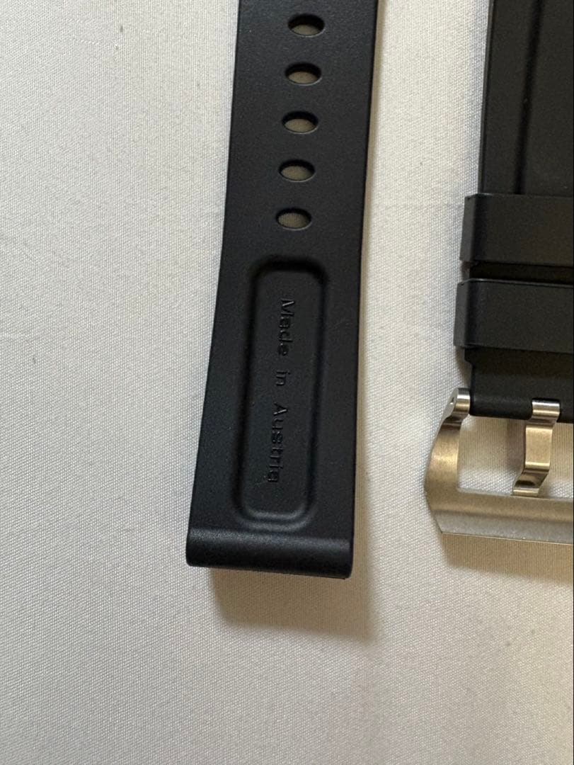 パネライ ルミノール　44mm PAM01084 バックル　ラバーベルト　正規品