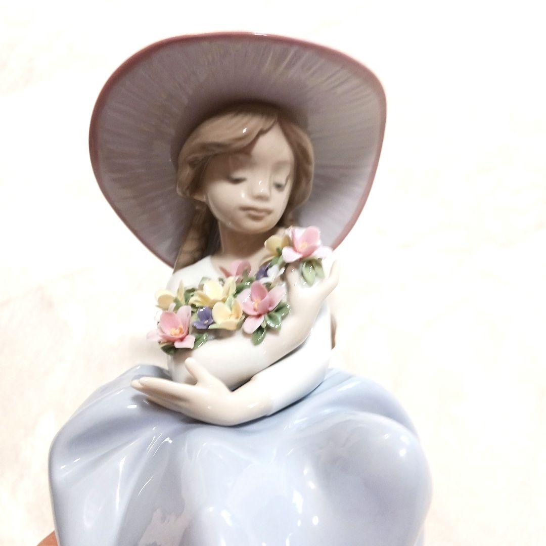 リヤドロ　LIADRO　超美品　陶器製 花の香りにつつまれて　　定価4.5万円