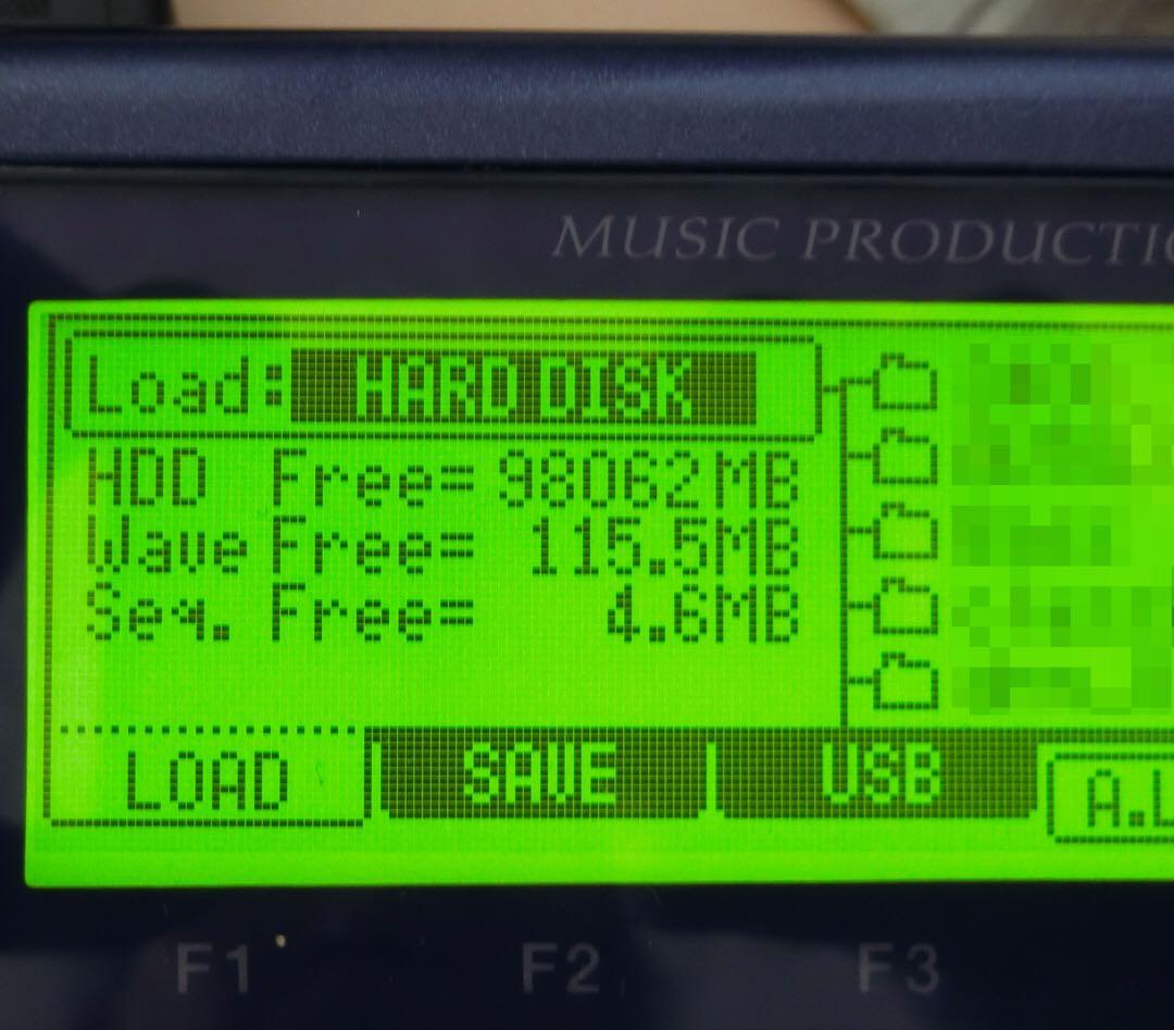 DJ機材 AKAI MPC1000