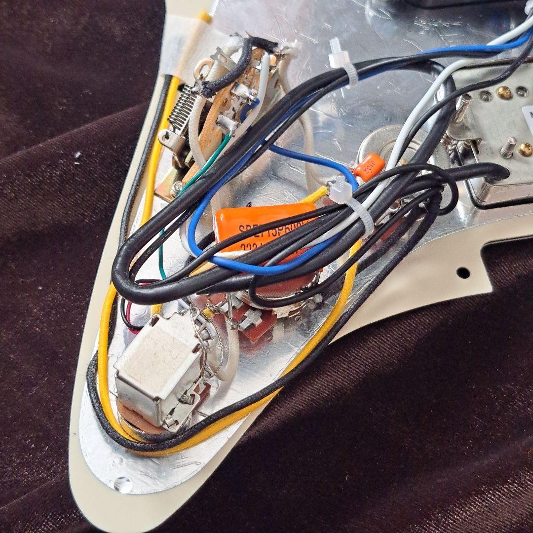 ストラトSSHアセンブリ　CS69復刻　高品質　Standard