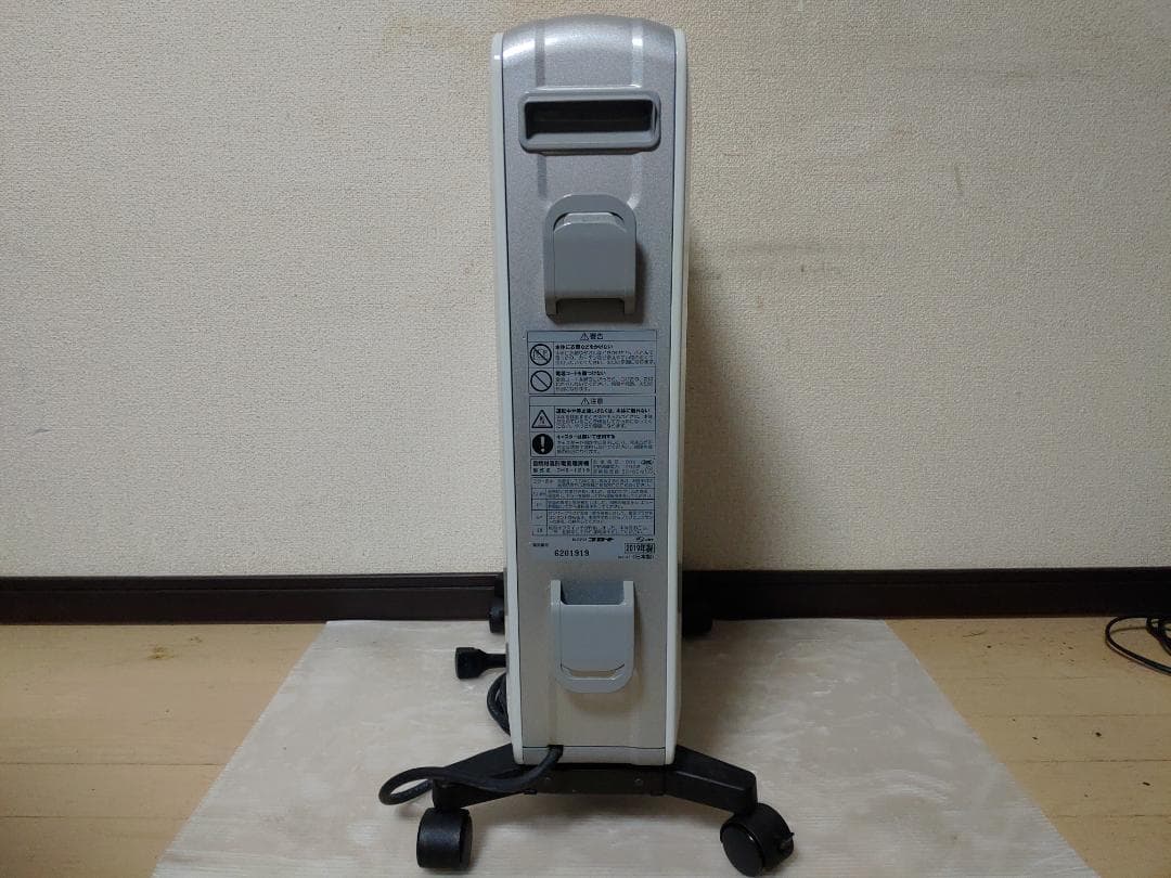 コロナ ノイルヒート/オイルヒーター DHS-1219 2019年製