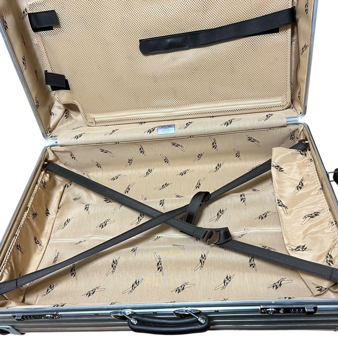 リモワ　クラシックフライト　キャリーケース　85L 4輪