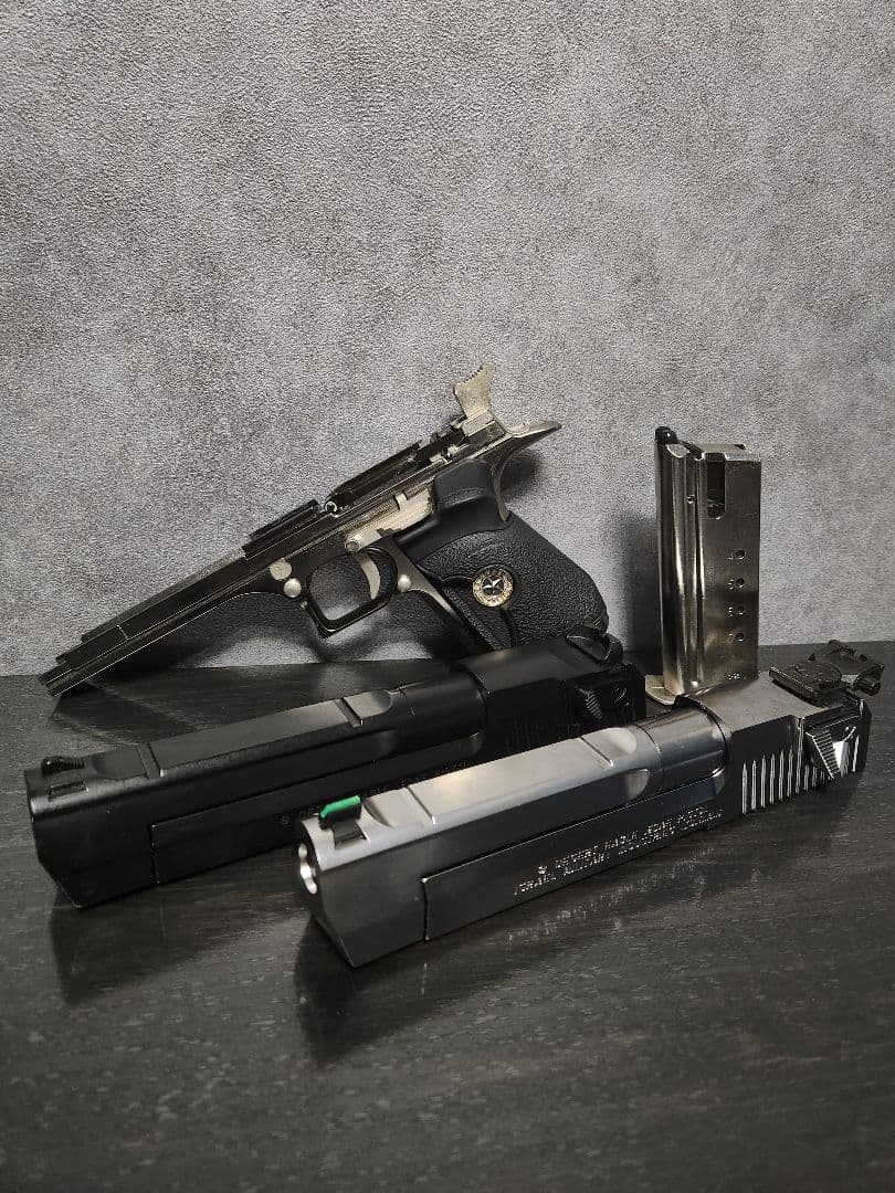 【最終値下げ】デザートイーグル50AEレオンカスタム 限定 バイオハザード