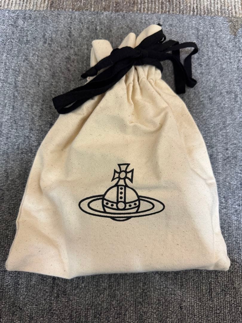 プロフィール Vivienne Westwood ブラックキーケース