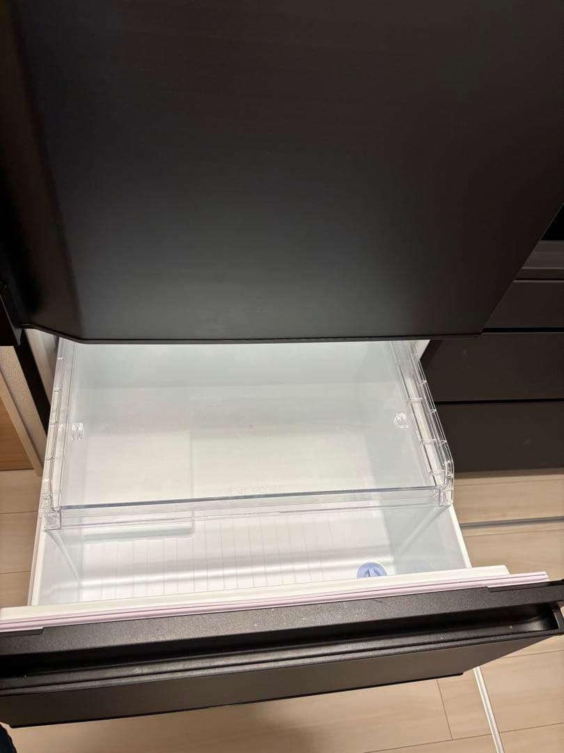 TOSHIBA GR-T33SC 冷蔵庫 326L 2022年製