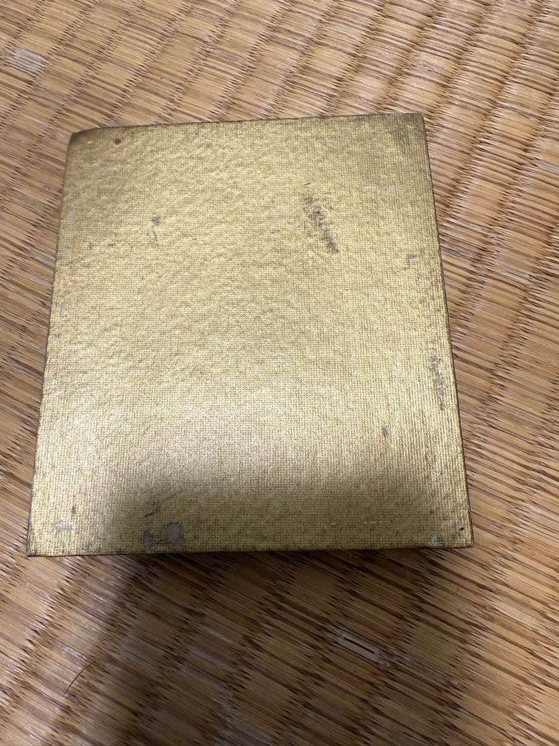 銀貨とチェーンのセット