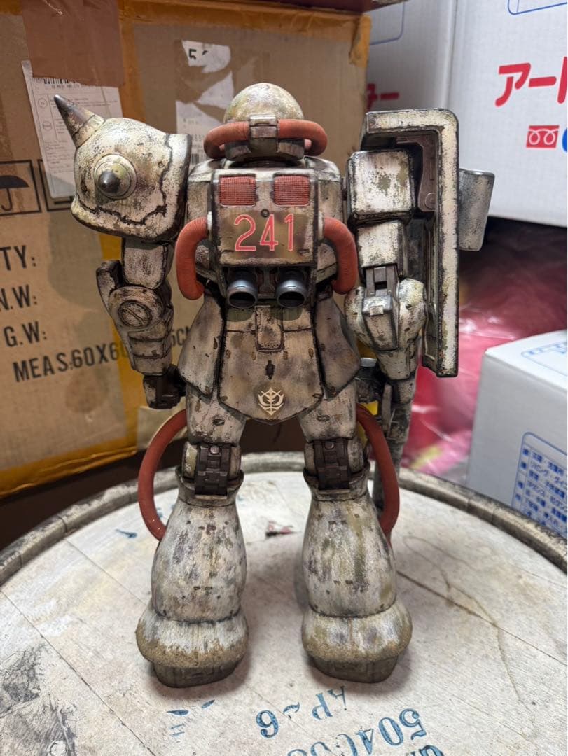 ガンプラ　オラザク選手権　メガサイズ　塗装済完成品　ガンダム　ザク