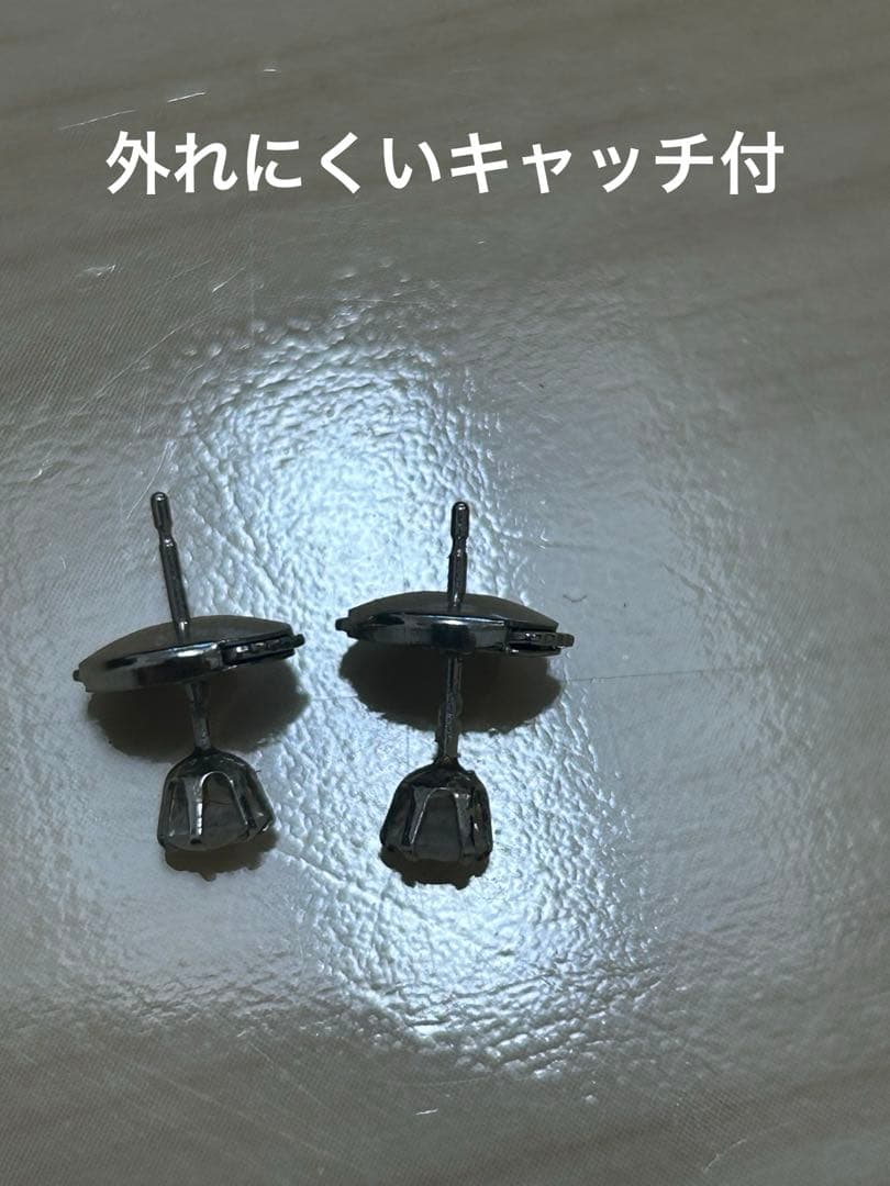 D SI2 VG ダイヤモンドピアス 0.4ct 鑑定書付き