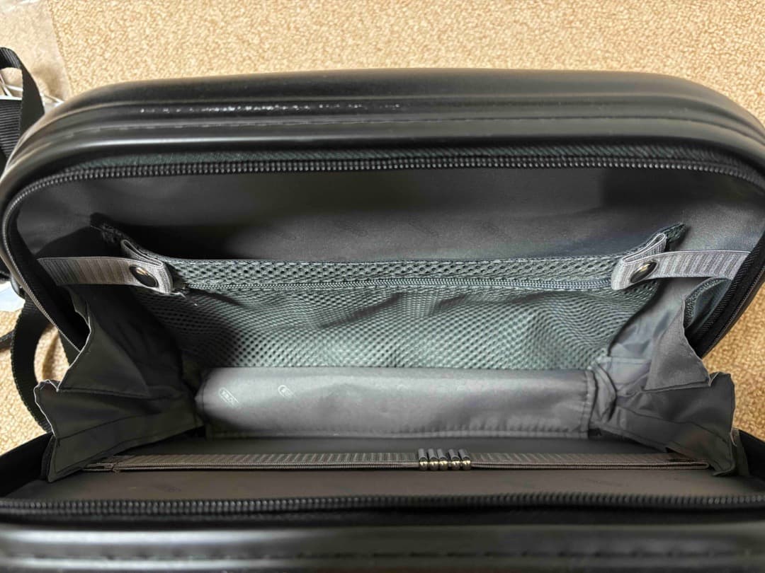 リモワ サルサ ビューティーケース ボードケース 13L TASロック 機内持込